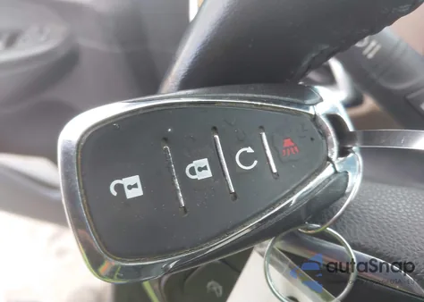 2022 Chevrolet Trailblazer Fwd Activ z USA, uszkodzony, nr VIN KL79MVSL2NB105471